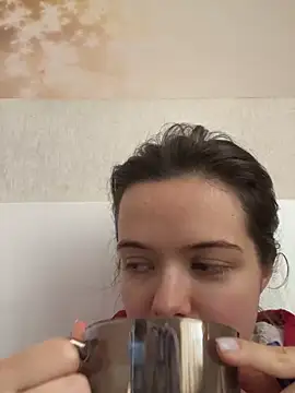 Snapshot of LadyinBed99 chatting on 02-10-26, 06:17 LadyinBed99 online show from 02-10-26, 06:17