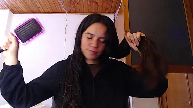 Shanel Lozano online show from 05-07-26, 06:13