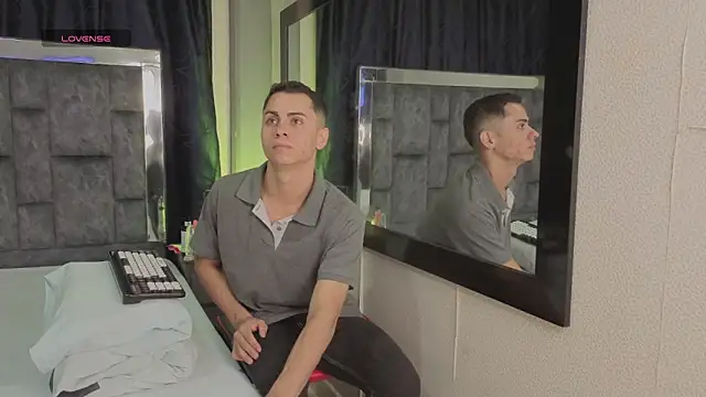 LeoMonnroe online show from 03-15-26, 05:30