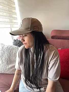 Snapshot of Veronica_Wins_ chatting on 02-17-26, 07:31 Veronica Wins online show from 02-17-26, 07:31