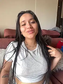 Snapshot of Veronica_Wins_ chatting on 02-20-26, 06:19 Veronica Wins online show from 02-20-26, 06:19