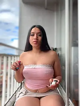 Veronica Wins  online show from 06-18-26, 01:48