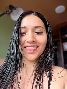 Veronica Wins  online show from 06-26-26, 03:16