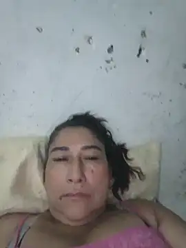 PatriciaGrajales online show from 05-06-26, 04:01