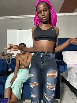 CreamyCupCake 96 online show from 04-14-26, 12:55