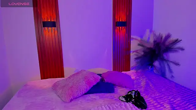 Brendajennerr online show from 03-11-26, 01:11