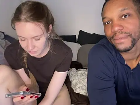 midnight ballerina  online show from 05-17-26, 08:49