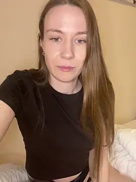 midnight ballerina  online show from 05-19-26, 01:11