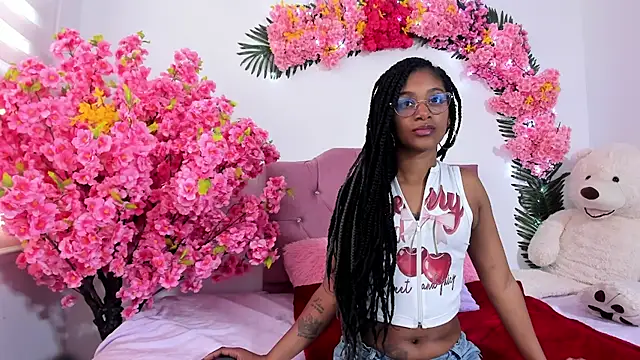 Pamela James  online show from 01-14-26, 02:12