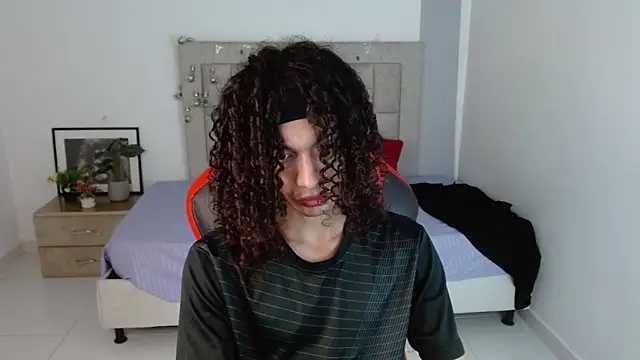 Axel fox77 online show from 02-01-26, 11:58