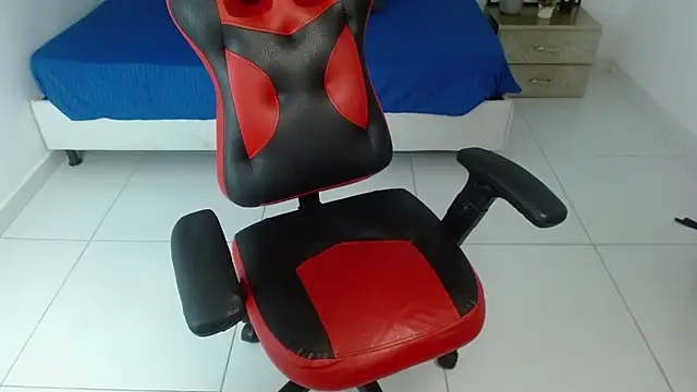 Axel fox77 online show from 02-04-26, 11:31