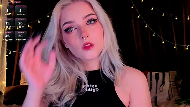 ShyniAlice online show from 05-02-26, 03:33