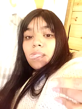 Snapshot of mimita4 chatting on 05-03-26, 11:22 mimita4 online show from 05-03-26, 11:22