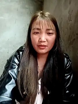 Snapshot of Nunaa2x chatting on 02-11-26, 08:19 Nunaa2x online show from 02-11-26, 08:19