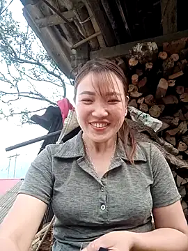 Snapshot of Nunaa2x chatting on 03-20-26, 07:57 Nunaa2x online show from 03-20-26, 07:57