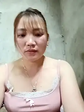 Snapshot of Nunaa2x chatting on 03-22-26, 01:58 Nunaa2x online show from 03-22-26, 01:58