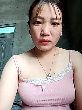 Snapshot of Nunaa2x chatting on 05-05-26, 05:26 Nunaa2x online show from 05-05-26, 05:26