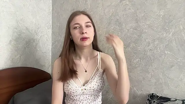 MarlanaEndler online show from 05-06-26, 05:03