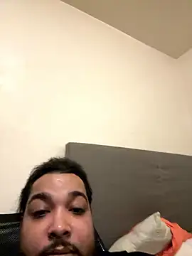 Snapshot of buddhaman6 chatting on 01-09-26, 08:28 buddhaman6 online show from 01-09-26, 08:28