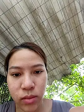 Snapshot of Hivi_09 chatting on 03-17-26, 12:26 Hivi 09 online show from 03-17-26, 12:26