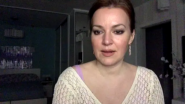 Ivoryne online show from 04-25-26, 09:56