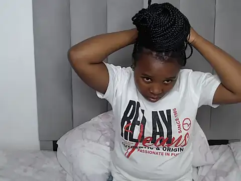 Noxy 20 online show from 01-12-26, 03:39