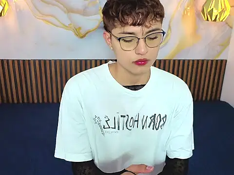 ReneePaz online show from 01-14-26, 06:13