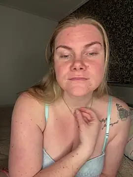 Snapshot of SexyBlondJoanna chatting on 02-19-26, 11:17 SexyBlondJoanna online show from 02-19-26, 11:17