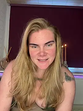 Snapshot of SexyBlondJoanna chatting on 02-22-26, 01:31 SexyBlondJoanna online show from 02-22-26, 01:31