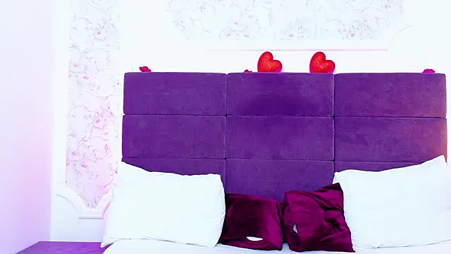 Snapshot of EvelinHill chatting on 02-27-26, 05:07 EvelinHill online show from 02-27-26, 05:07