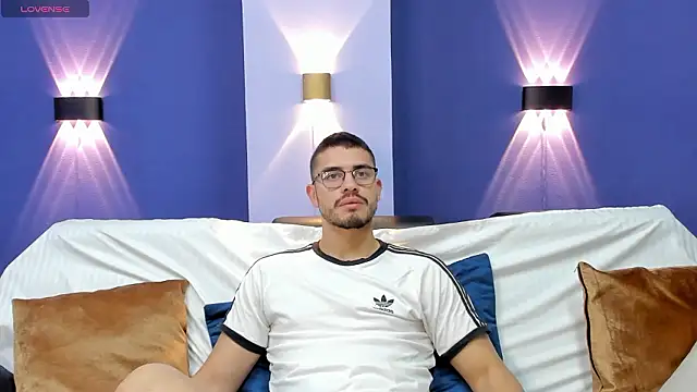 Jay Grip online show from 03-12-26, 01:06