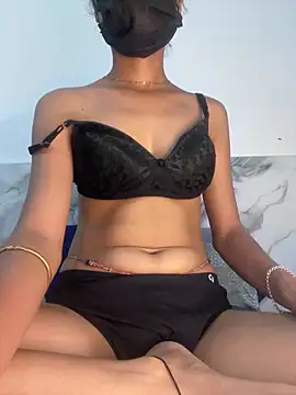 paribaby09 online show from 06-15-26, 02:19