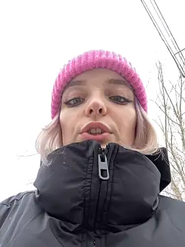 aka Blonde online show from 02-15-26, 07:51