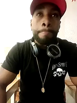 Dante Knox online show from 05-07-26, 01:55