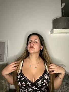 Liana-1 online show from 02-13-26, 04:03