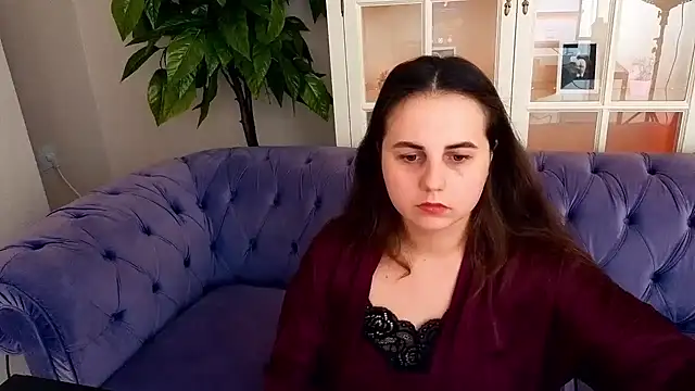 Snapshot of MikaFoxy chatting on 04-21-26, 05:36 MikaFoxy online show from 04-21-26, 05:36