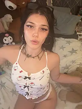 Snapshot of saphlove chatting on 01-18-26, 12:36 saphlove online show from 01-18-26, 12:36