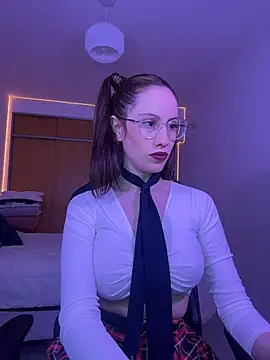 LolaSB online show from 08-02-26, 10:52