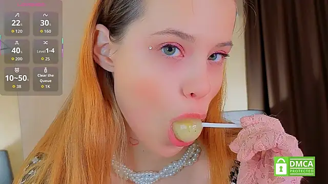 Lili pixie online show from 01-18-26, 03:49