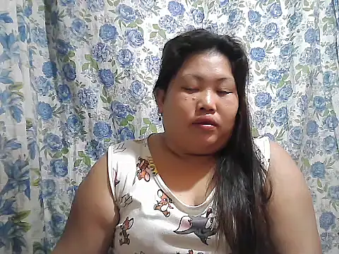 Snapshot of pinay_rose14 chatting on 02-27-26, 12:27 pinay rose14 online show from 02-27-26, 12:27