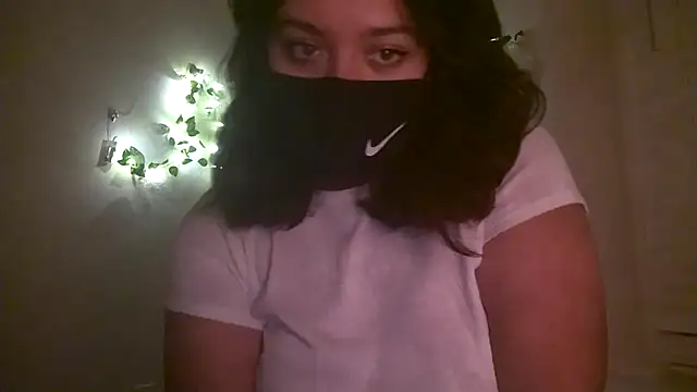 Lunablushh online show from 01-15-26, 03:11