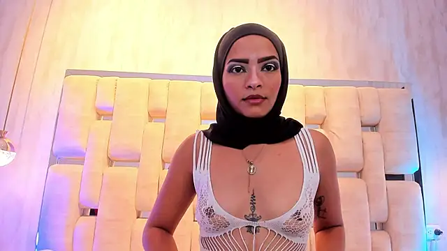 VeronicaFlowers  online show from 02-08-26, 03:10