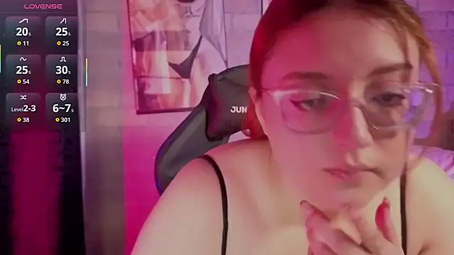 Mia Franklyn online show from 03-08-26, 07:50