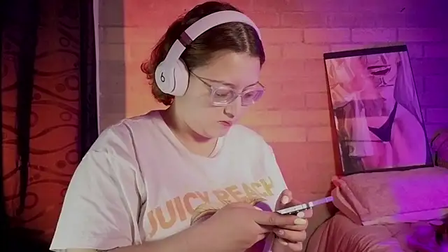 Mia Franklyn online show from 03-28-26, 12:54