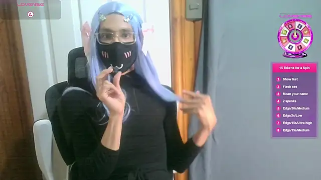 Snapshot of Frankie_boygirl chatting on 02-28-26, 09:27 Frankie boygirl online show from 02-28-26, 09:27