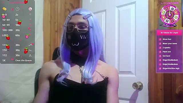 Snapshot of Frankie_boygirl chatting on 03-27-26, 12:27 Frankie boygirl online show from 03-27-26, 12:27