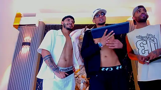 The Gods In Diamonds online show from 02-10-26, 09:02