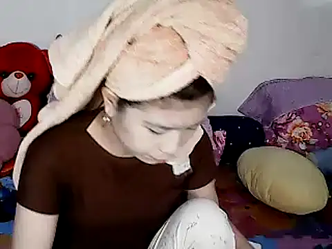 xxhotamizinggirl online show from 03-10-26, 02:55