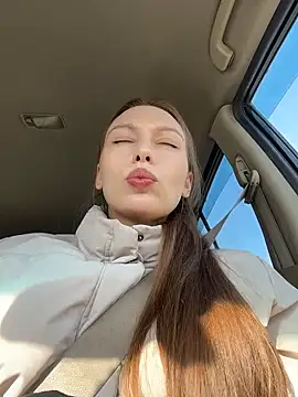 LeiaMood online show from 03-14-26, 04:40