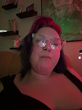 Snapshot of theUnihorniest chatting on 02-14-26, 02:19 theUnihorniest online show from 02-14-26, 02:19